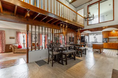 Dining - 8417 Iris Dr, Chattanooga, TN 37421 photo 1 of 5