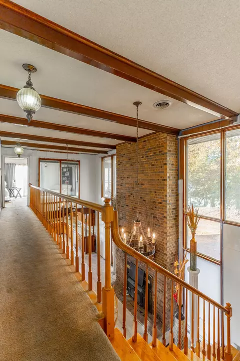Entry Way - 8417 Iris Dr, Chattanooga, TN 37421 photo 8 of 11
