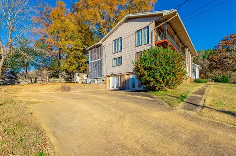 Exterior - 8417 Iris Dr, Chattanooga, TN 37421 photo 11 of 26