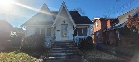 2512 E 04th St, Chattanooga, TN 37404