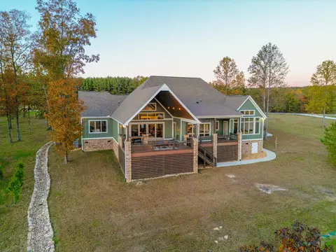 Exterior - 750 River Bluffs Dr, Jasper, TN 37347 photo 14 of 19