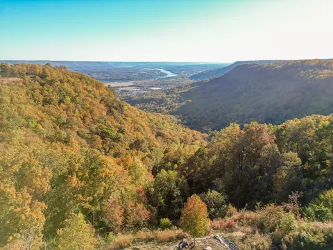 View/Area - 750 River Bluffs Dr, Jasper, TN 37347 photo 1 of 9