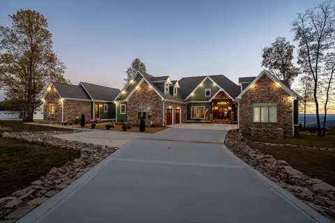 Exterior - 750 River Bluffs Dr, Jasper, TN 37347 photo 16 of 19