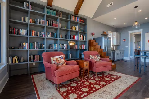 Living - 750 River Bluffs Dr, Jasper, TN 37347 photo 5 of 5