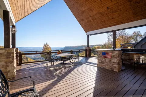 Exterior - 750 River Bluffs Dr, Jasper, TN 37347 photo 5 of 19