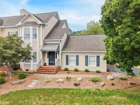 1220 Bridgewater Ln, Chattanooga, TN 37405