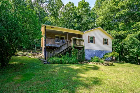 614 Bradley St, Lafayette, GA 30728