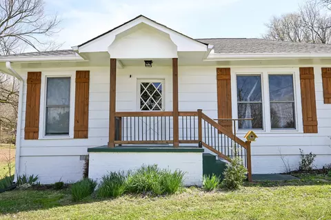 265 Scott St NE, Charleston, TN 37310