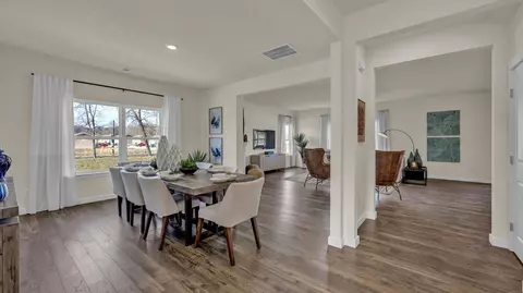 Dining - 7366 Bendire Loop, Hixson, TN 37343 photo 1 of 5