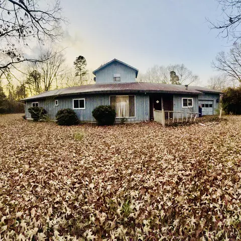 131 Weaver Dr, Chatsworth, GA 30705