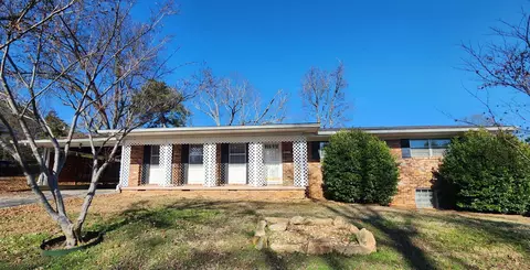4811 Bellbrook Dr, Chattanooga, TN 37416