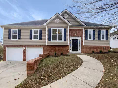 7418 British Rd, Ooltewah, TN 37363