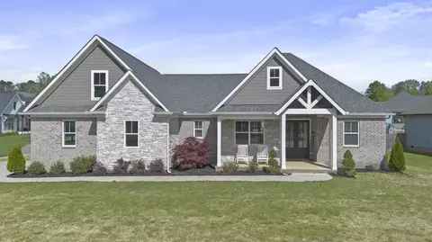 214 Winding Glen Dr NW, Cleveland, TN 37312