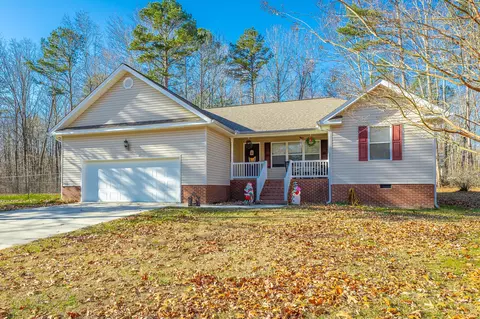 24 Emma Ln, Trenton, GA 30752
