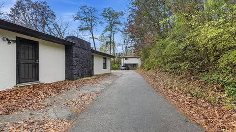10 Fountain Cir, Chattanooga, TN 37412