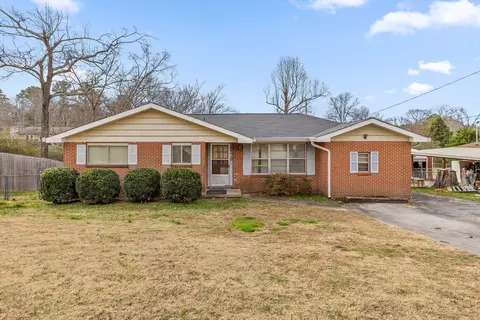 8306 Pine Ridge Rd, Ooltewah, TN 37363