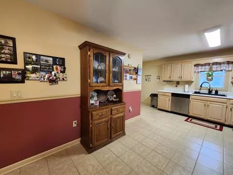 Kitchen - 1512 Ely Rd, Hixson, TN 37343 photo 2 of 3