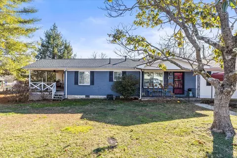 252 Langley Dr, Lafayette, GA 30728