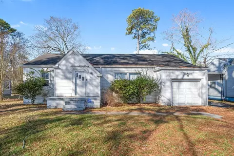 613 N Moore Rd, Chattanooga, TN 37411