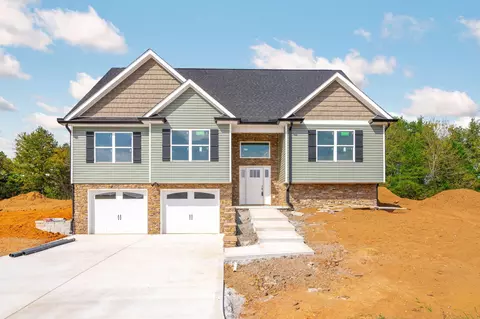 8058 Abraham Ln, Ooltewah, TN 37363