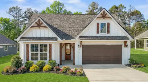 550 Nature Trl, Soddy Daisy, TN 37379