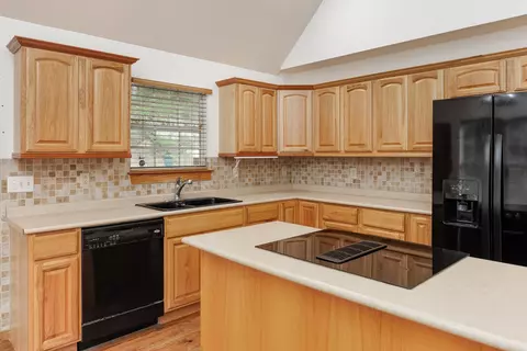 Kitchen - 1441 Sloans Gap Rd, Ocoee, TN 37361 photo 3 of 3