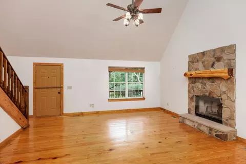 Living - 1441 Sloans Gap Rd, Ocoee, TN 37361 photo 3 of 3