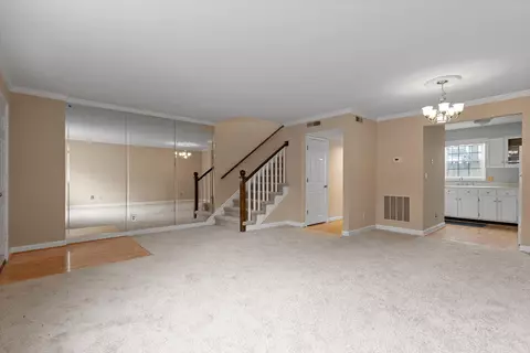 Living - 317 Mcbrien Rd #7, East Ridge, TN 37412 photo 3 of 5