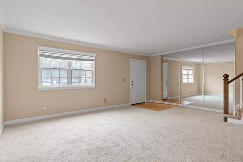 Living - 317 Mcbrien Rd #7, East Ridge, TN 37412 photo 2 of 5