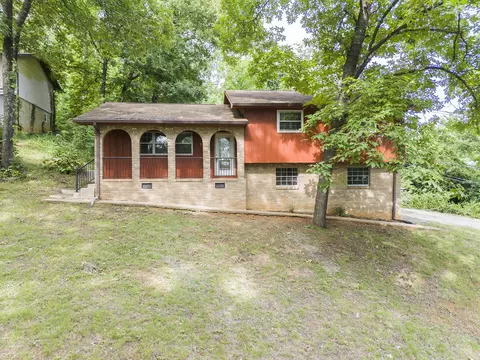 3400 Birchwood Dr, Chattanooga, TN 37406