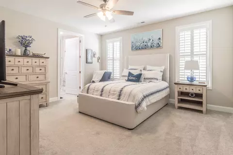 Bedroom - 279 Kempton Ln, Dalton, GA 30721 photo 2 of 4