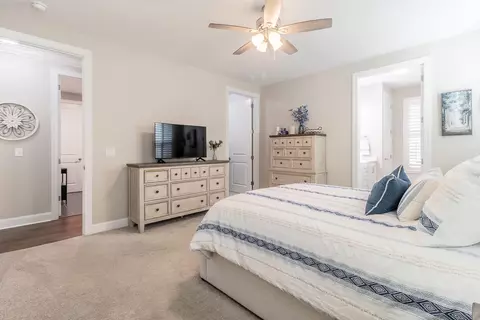 Bedroom - 279 Kempton Ln, Dalton, GA 30721 photo 4 of 4