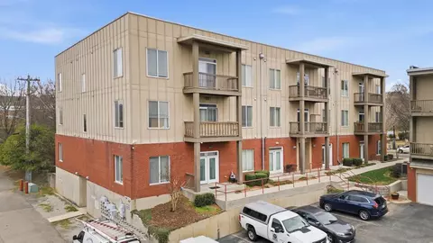 817 Flynn St #106, Chattanooga, TN 37403