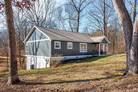 168 Middle Rd, Lookout Mountain, GA 30750