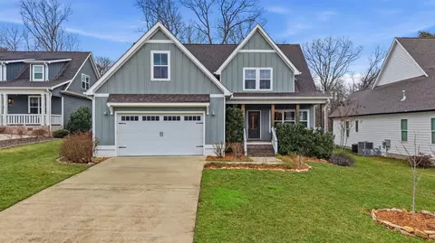 2819 Signal Farms Ln, Signal Mountain, TN 37377