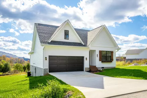 730 Sells Ln, Trenton, GA 30752