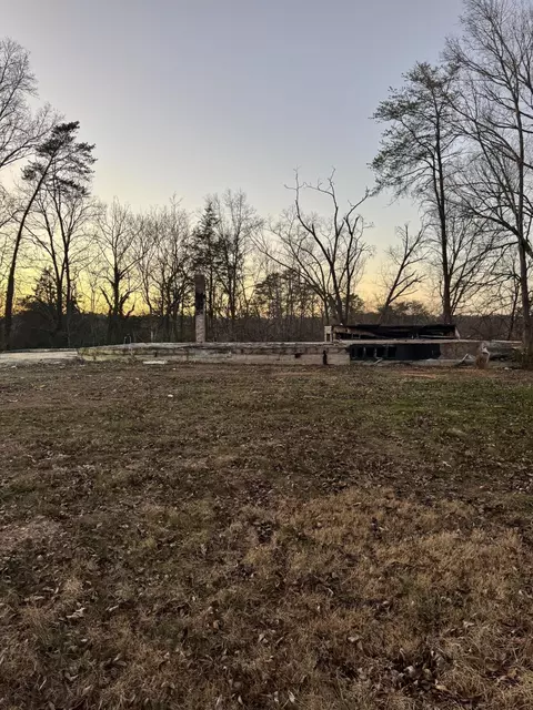 8937 Snow Hill Rd, Ooltewah, TN 37363