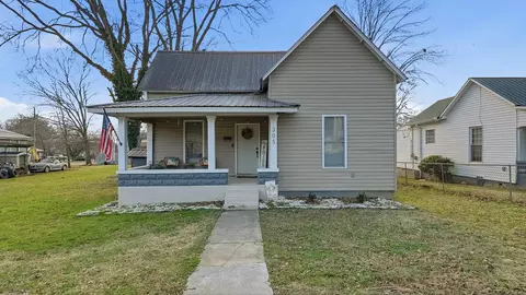 305 Pine Ave, South Pittsburg, TN 37380