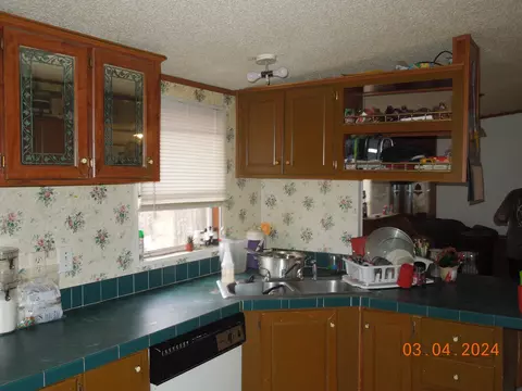 Kitchen - 966 Cox Rd, Sequatchie, TN 37374 photo 1 of 3