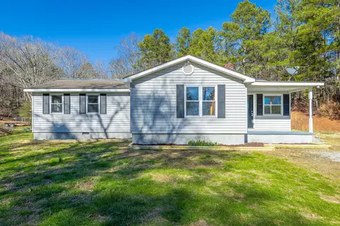58 Old Trion Rd, Lafayette, GA 30728