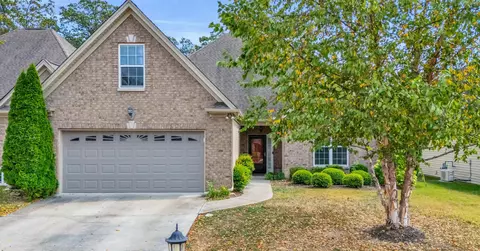 2008 Belleau Village Ln, Chattanooga, TN 37421