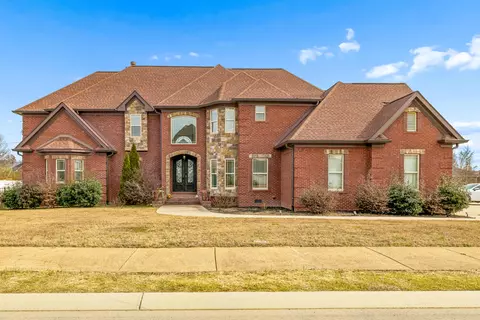 7701 Camelot Ln, Chattanooga, TN 37421