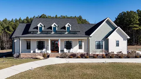 499 River Bluffs Dr #JH-109, Jasper, TN 37347