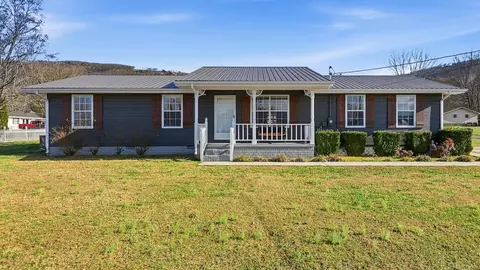 125 Pickett Dr, Whitwell, TN 37397