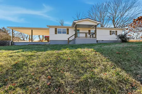 2565 Garretts Chapel Rd, Chickamauga, GA 30707