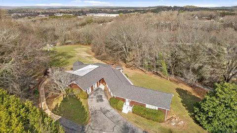 7322 Noah Reid Rd, Chattanooga, TN 37421