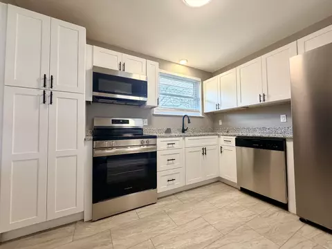 71 Elaine Cir, Fort Oglethorpe, GA 30742