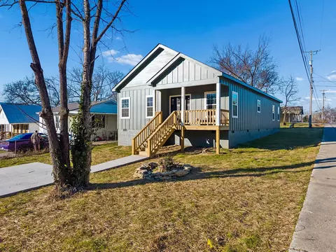 116 Hickory St, Rossville, GA 30741