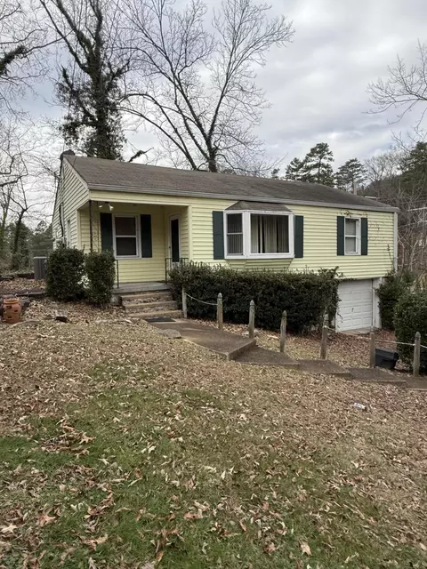1 Battery Dr, Rossville, GA 30741
