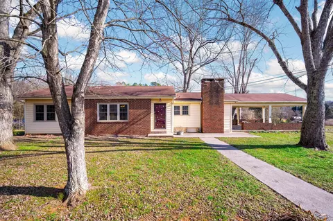 141 Church St, Calhoun, TN 37309